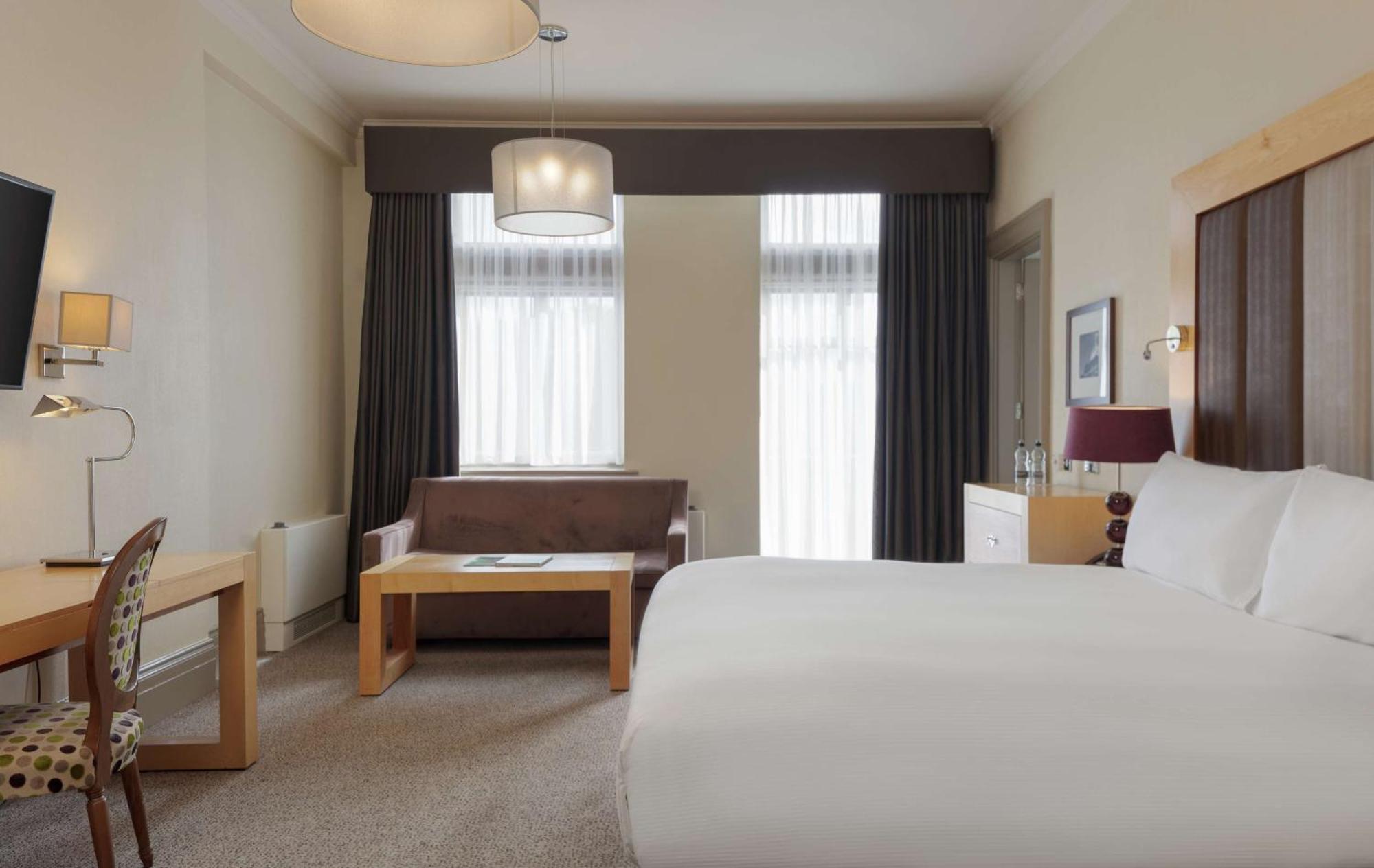 Doubletree By Hilton Harrogate Majestic Hotel & Spa Exterior foto